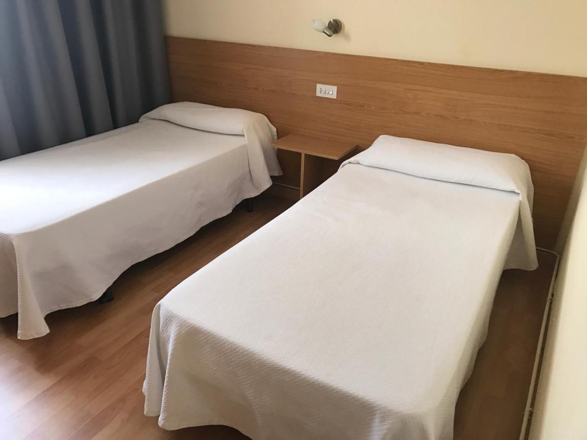 Hotel Millan Negreira Eksteriør bilde