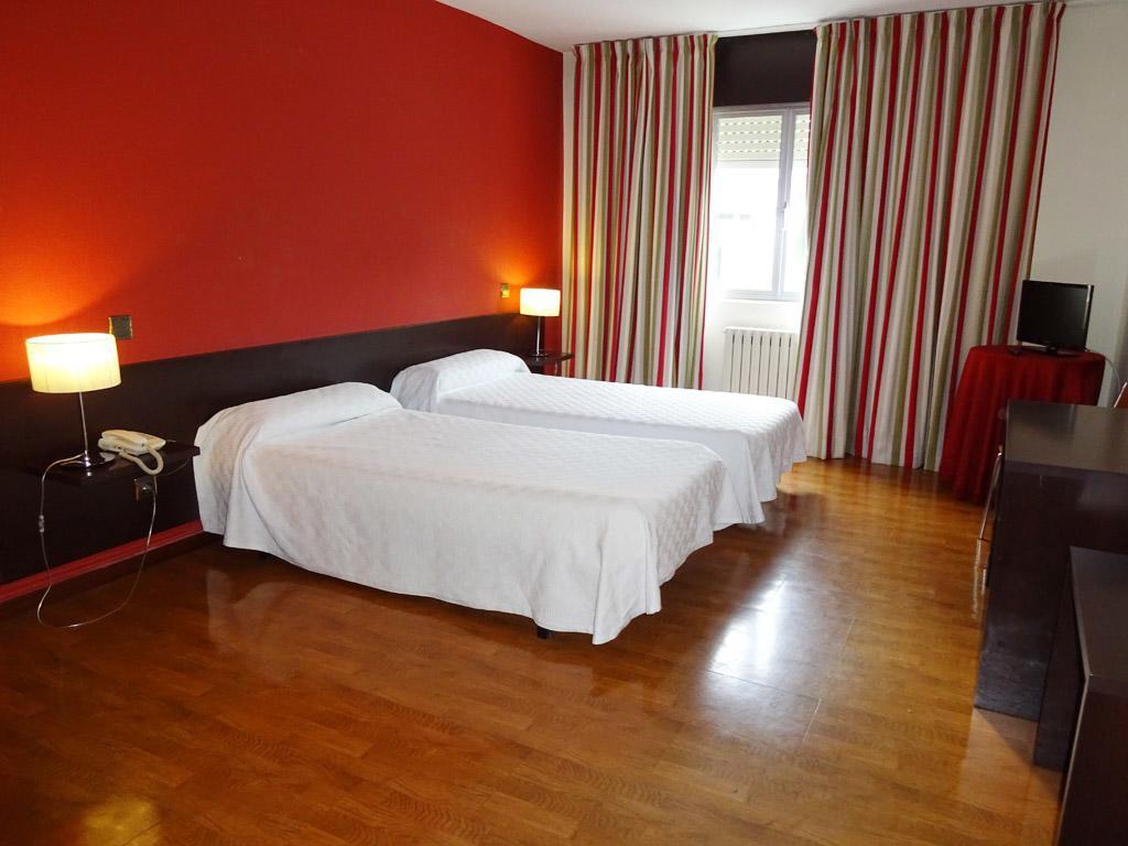 Hotel Millan Negreira Eksteriør bilde